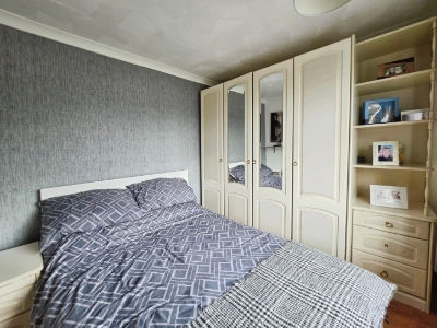 Picture 12